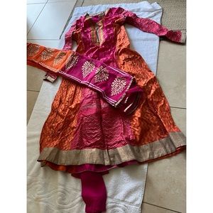 GLOBAL DESI by Anita Dongre anarkali